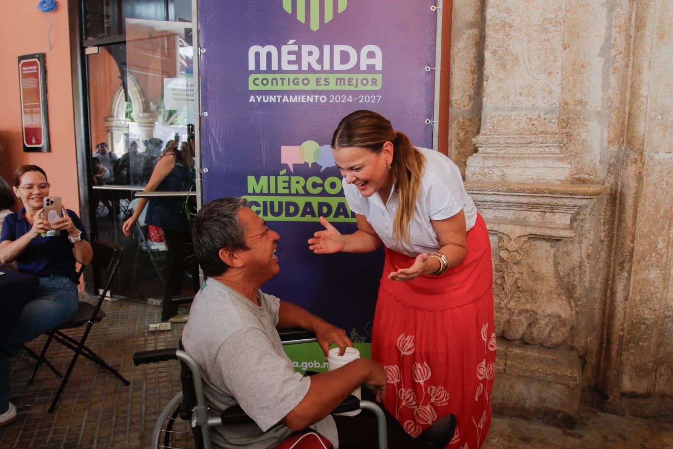 CON MIERCOLES CIUDADANO SE ATIENDEN NECESIDADES DE LOS MERIDANOS