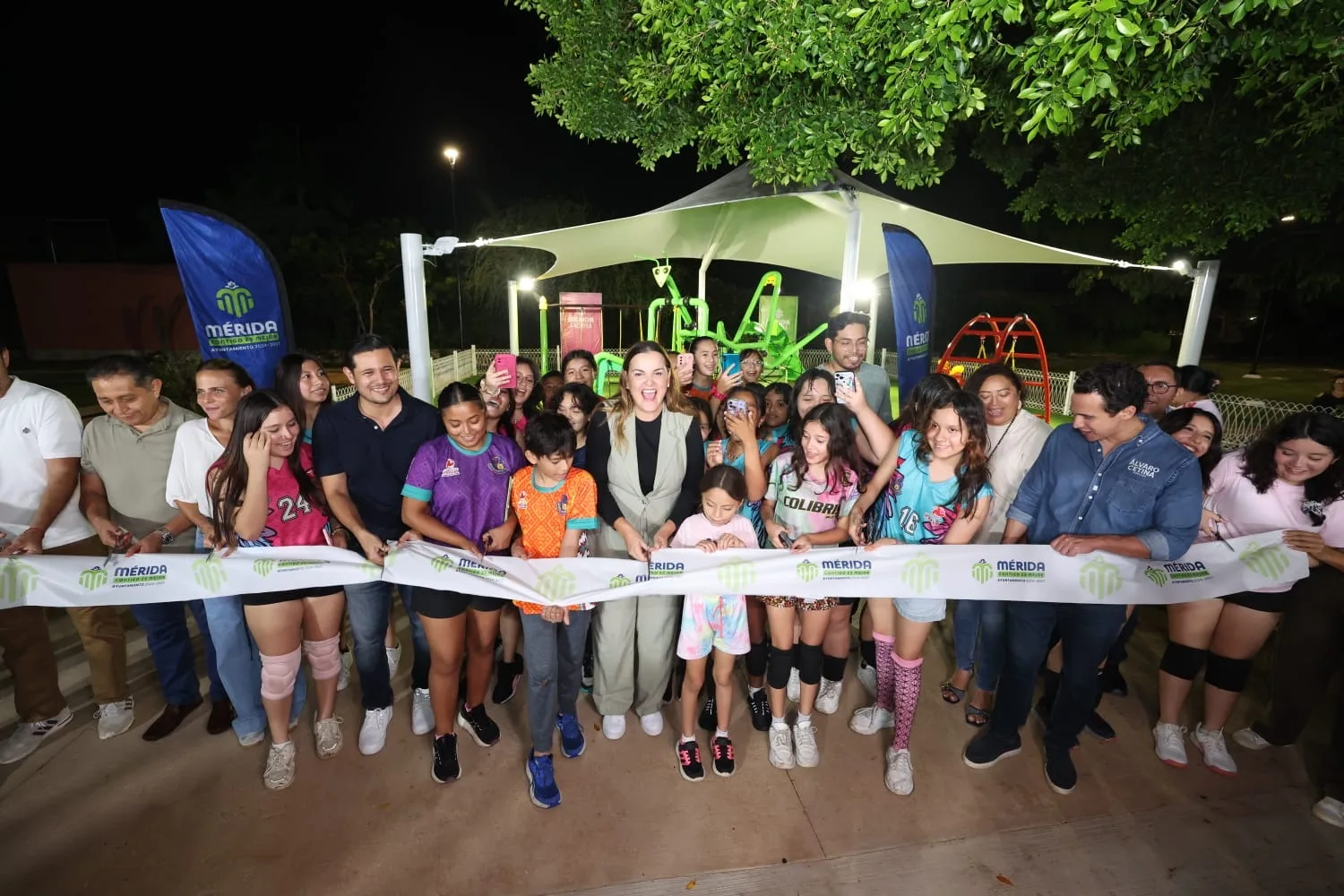 ENTREGAN PRIMERO DE 106 PARQUES DE MÉRIDA ENCHULA