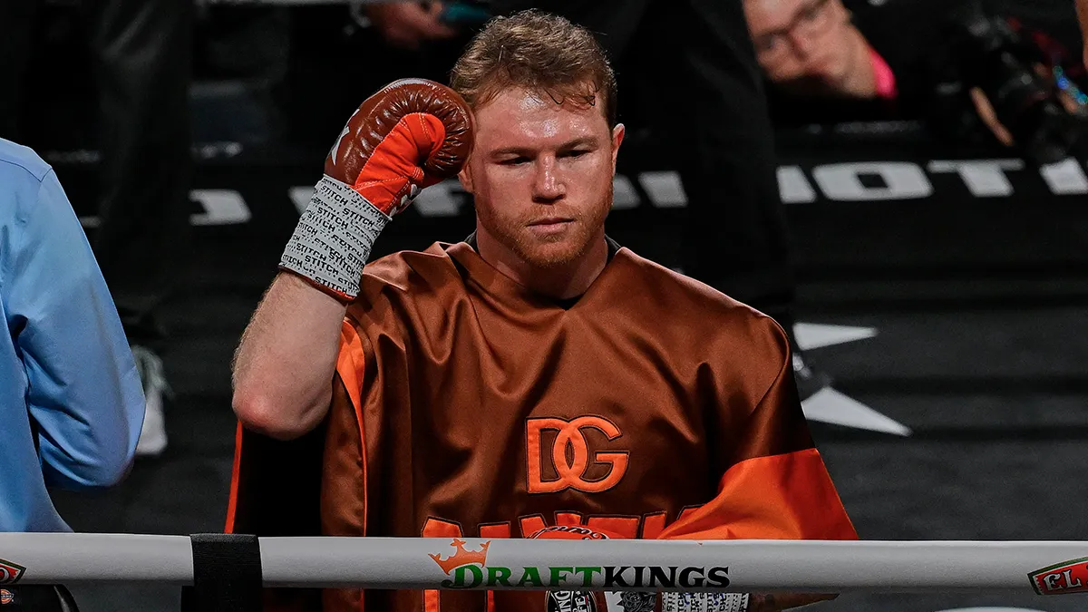 Canelo Álvarez mantiene los planes de pelear en Arabia pese al conflicto en Medio Oriente