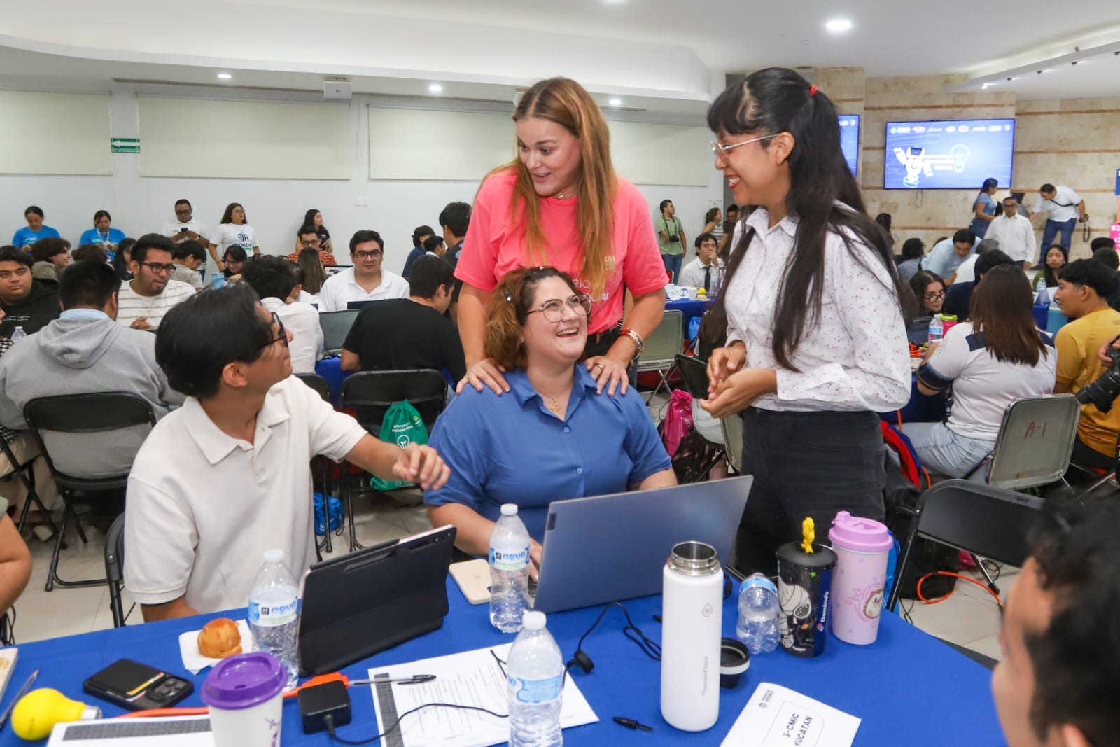 CON JOVENES MERIDANOS SE CONSTRUYEN POLÍTICAS PÚBLICAS PARA PREVENIR ADICCIONES