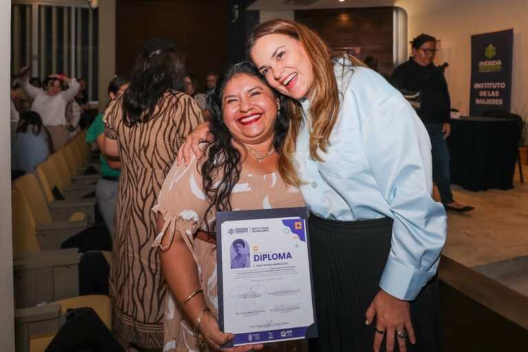 PIONERA MÉRIDA EN LUCHA CONTRA VIOLENCIA DE GÉNERO