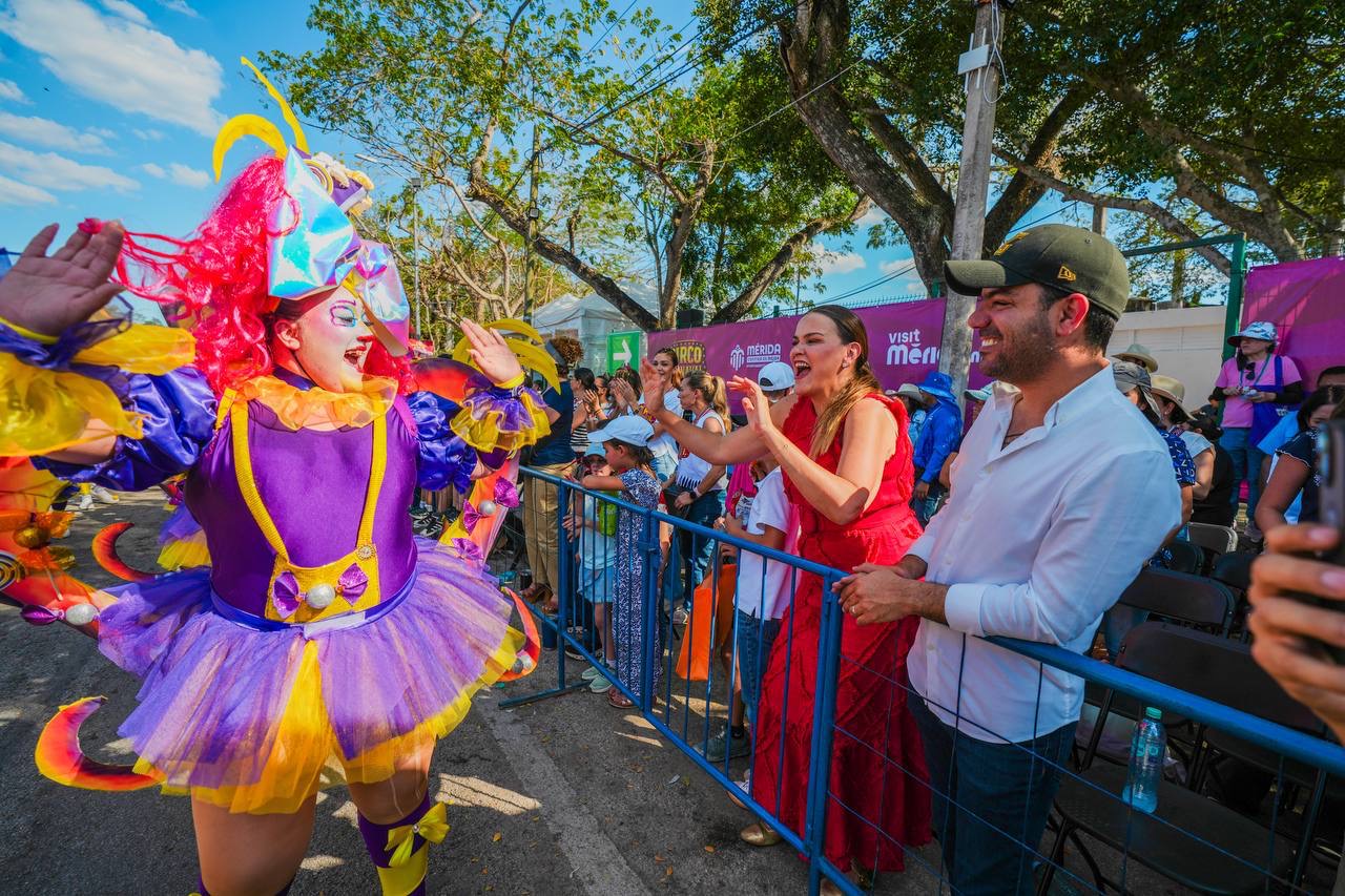 RECONOCEN Y AGRADECEN A ELEMENTOS DE POLICIA Y SERVICIOS PÚBLICOS, POR HACER UN GRAN CARNAVAL