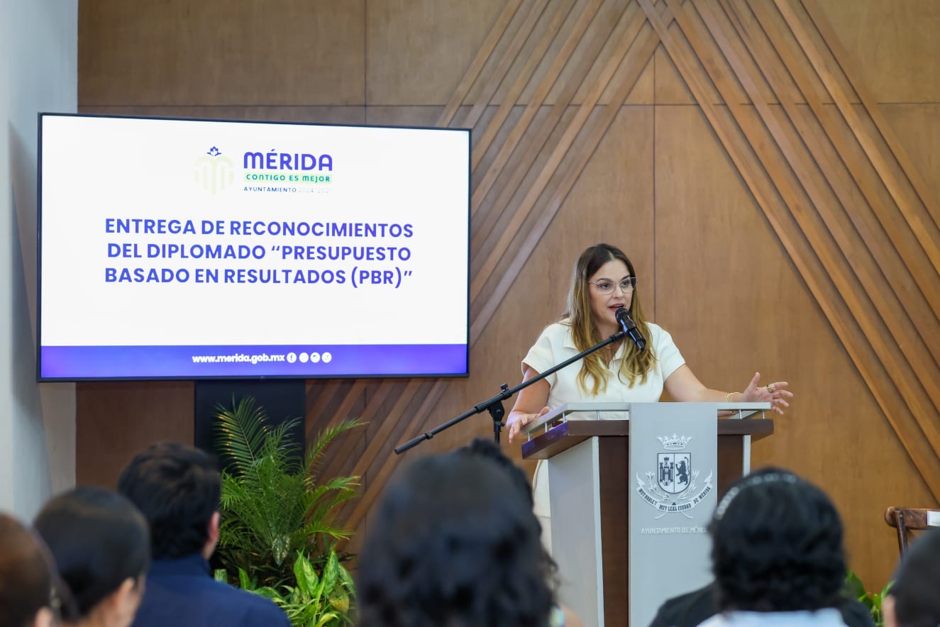 FORTALECE MÉRIDA SU EFICIENCIA GUBERNAMENTAL