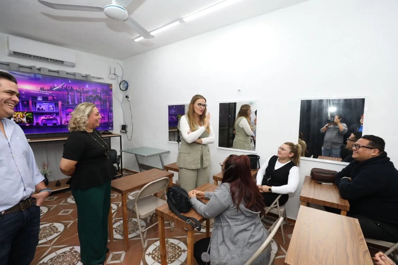 MUJERES DE MÉRIDA CUENTAN CON EL AYUNTAMIENTO