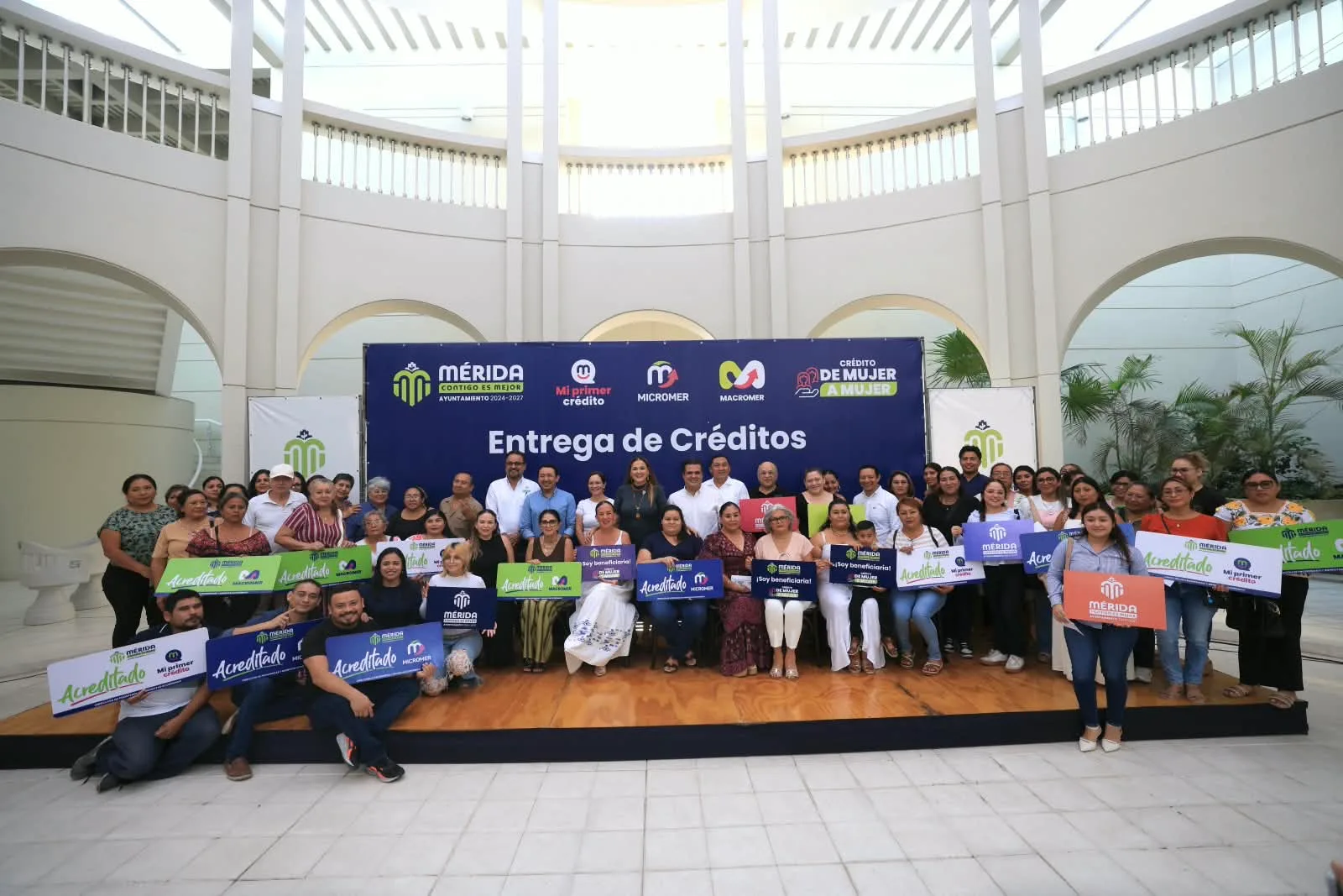 IMPULSAN ECONOMÍA DE MÉRIDA CON CRÉDITOS PARA MUJERES Y EMPRENDEDORES